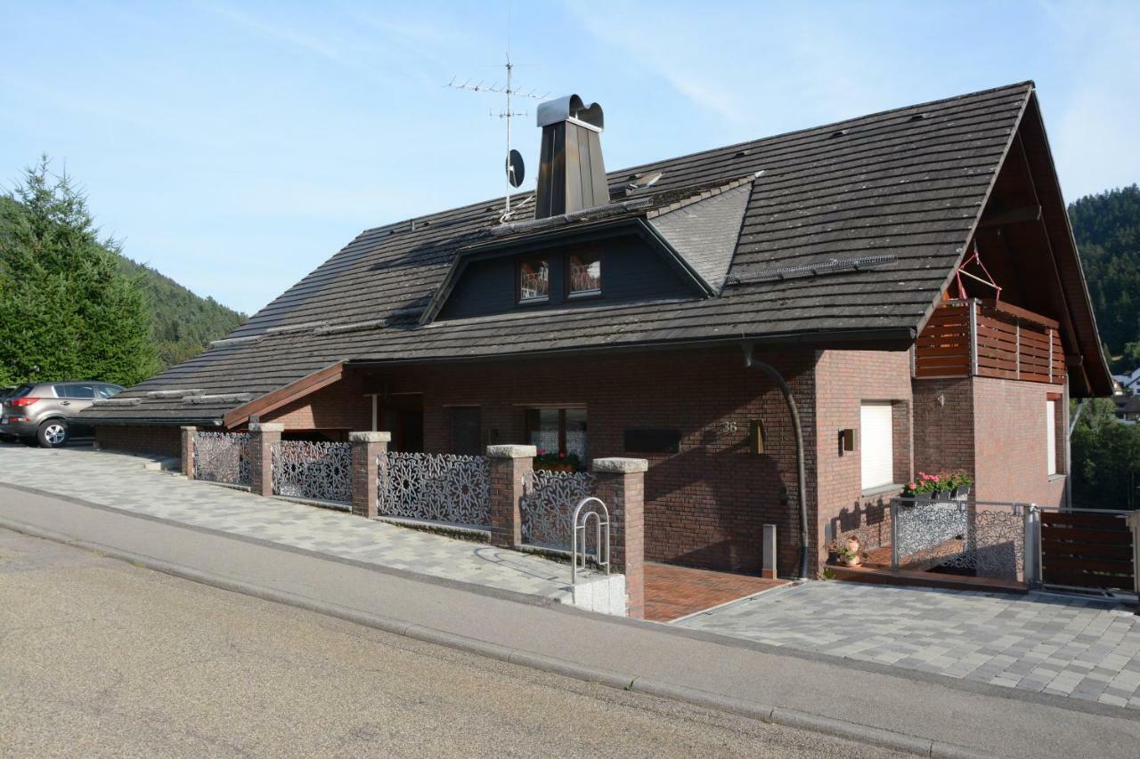 Haus Krick Apartment Alpirsbach Luaran gambar